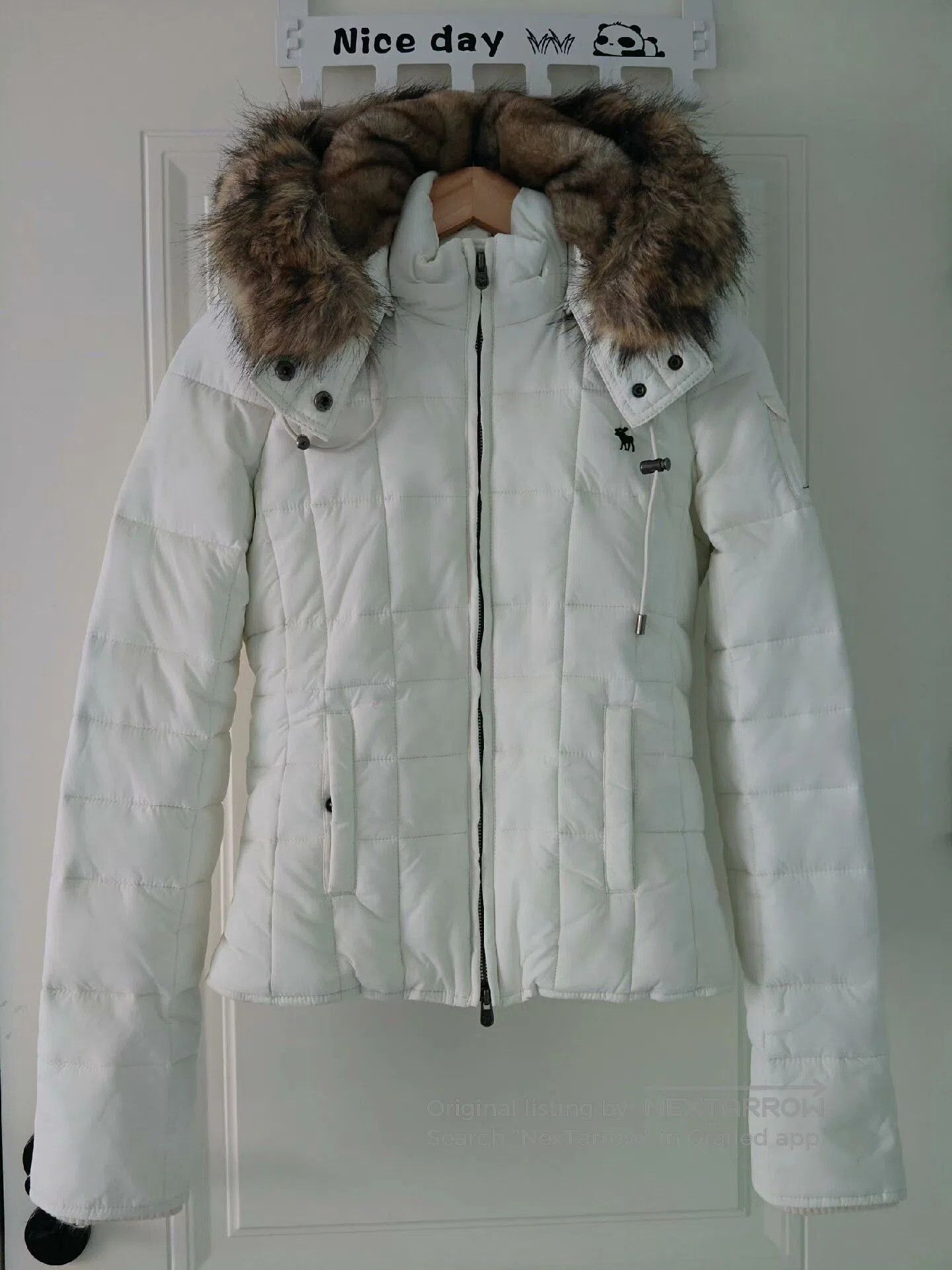 Abercrombie & Fitch Abercrombie Fitch Long Sleeve Faux Fur Down Jacket. Size S / US 4 / IT 40 - 1 Thumbnail