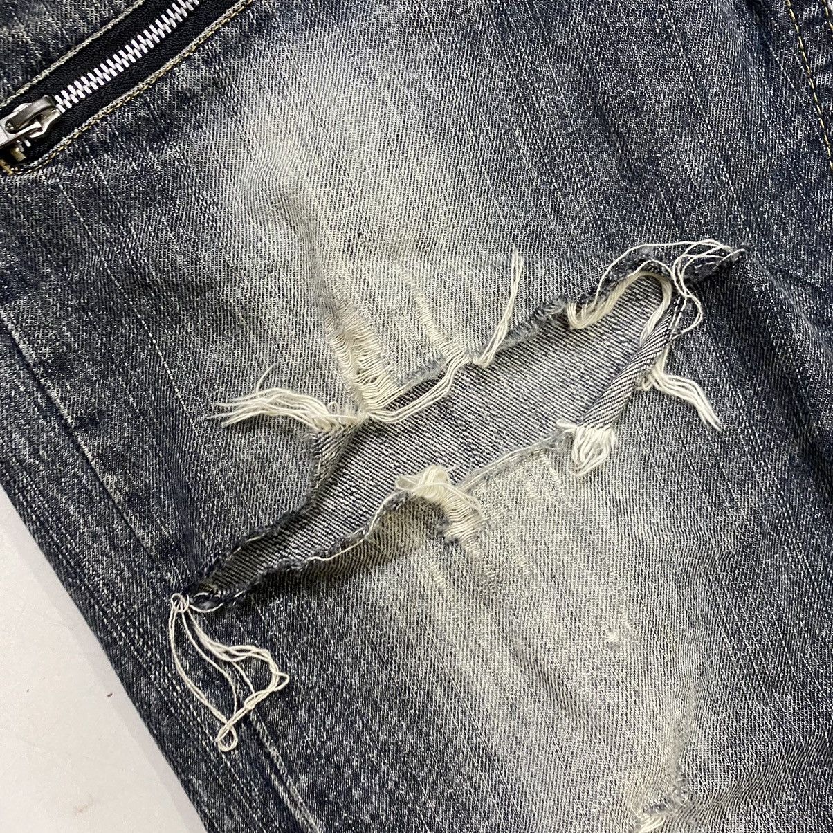 Japanese Brand × Vintage VINTAGE BONDAGE PUNK DISTRESSED DENIM PANT Size US 36 / EU 52 - 10 Thumbnail