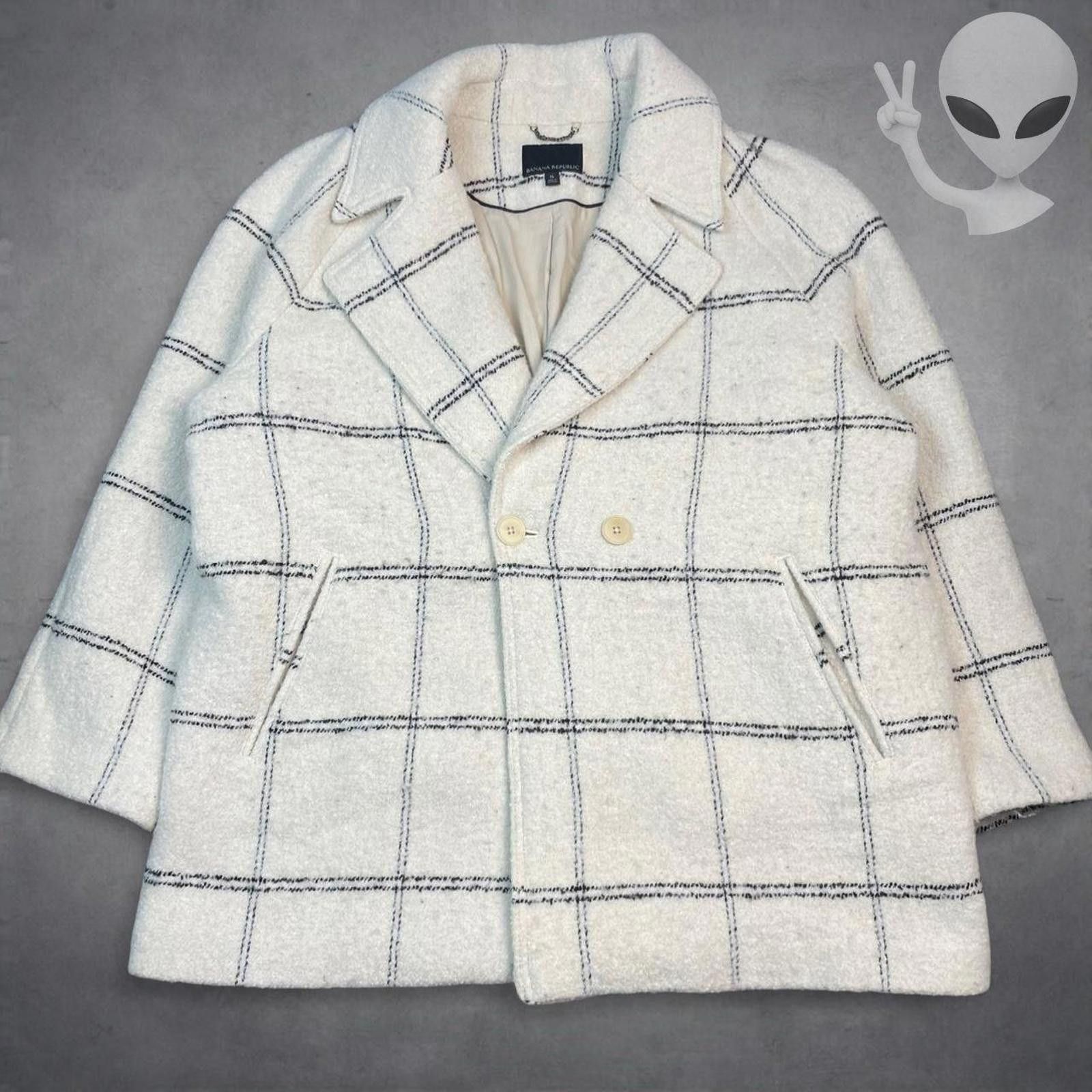 Banana Republic Banana Republic XL Cream Windowpane Plaid Pea Coat Wool Size XL / US 12-14 / IT 48-50 - 1 Thumbnail