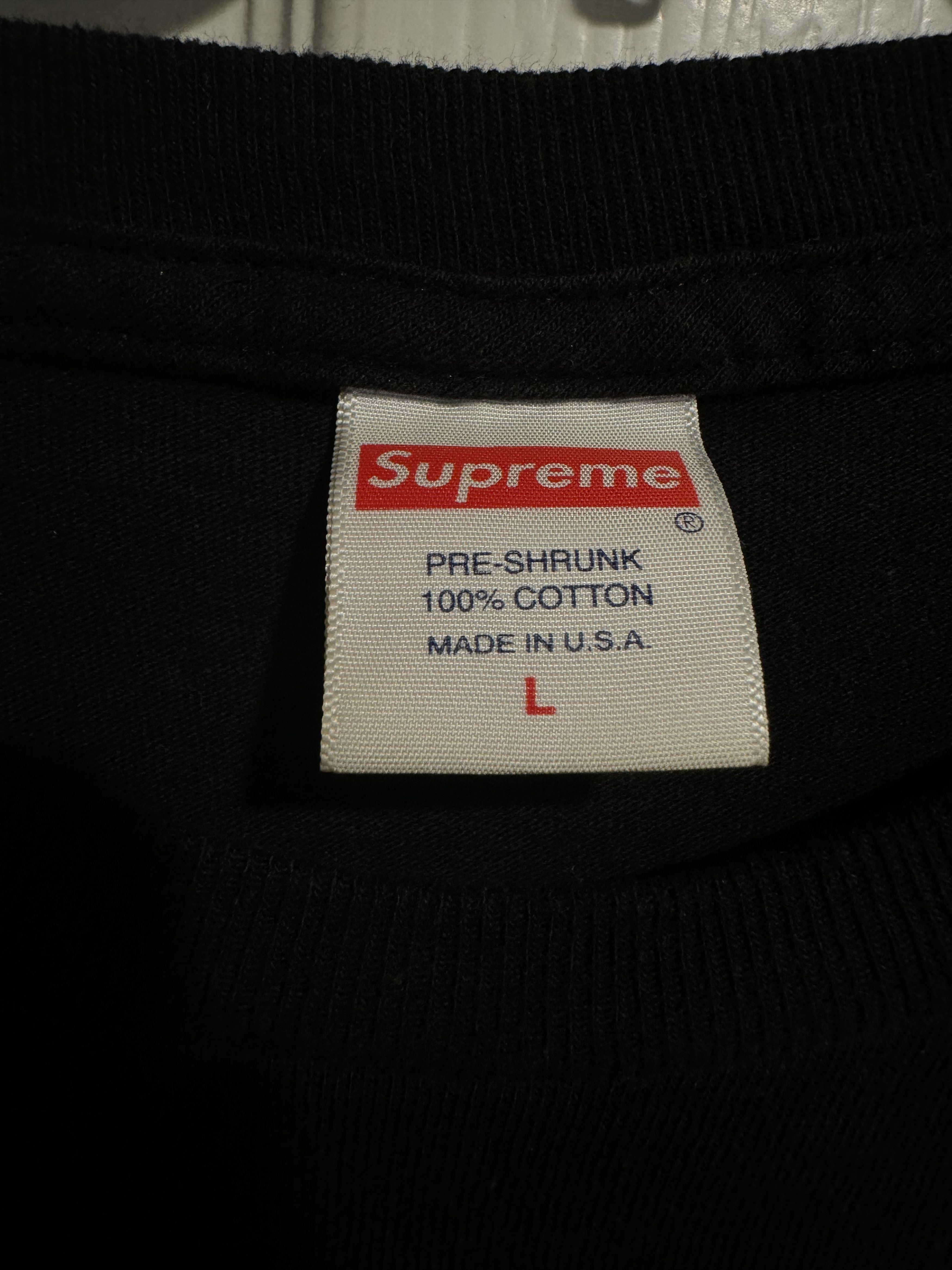Supreme Supreme Futura Logo Tee Size US L / EU 52-54 / 3 - 3 Thumbnail
