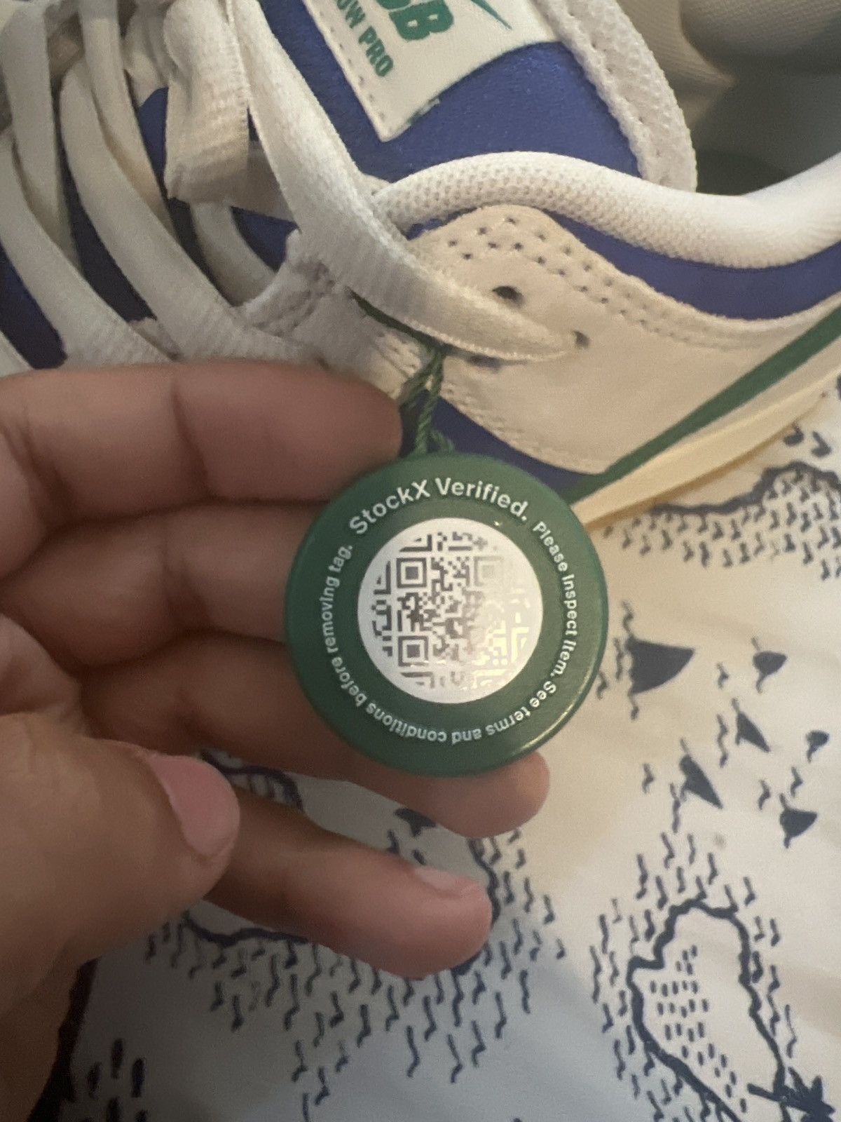 Nike Nike sb dunk low malachite hyper royale Size US 9 / EU 42 - 7 Thumbnail