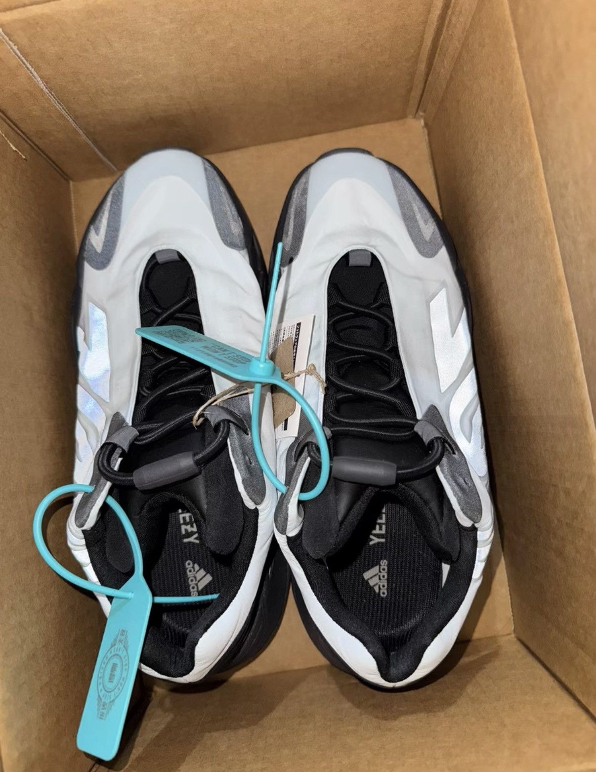 Adidas Adidas Yeezy Boost 700 MNVN Blue Tint K37 Size US 8.5 / EU 41-42 - 1 Thumbnail