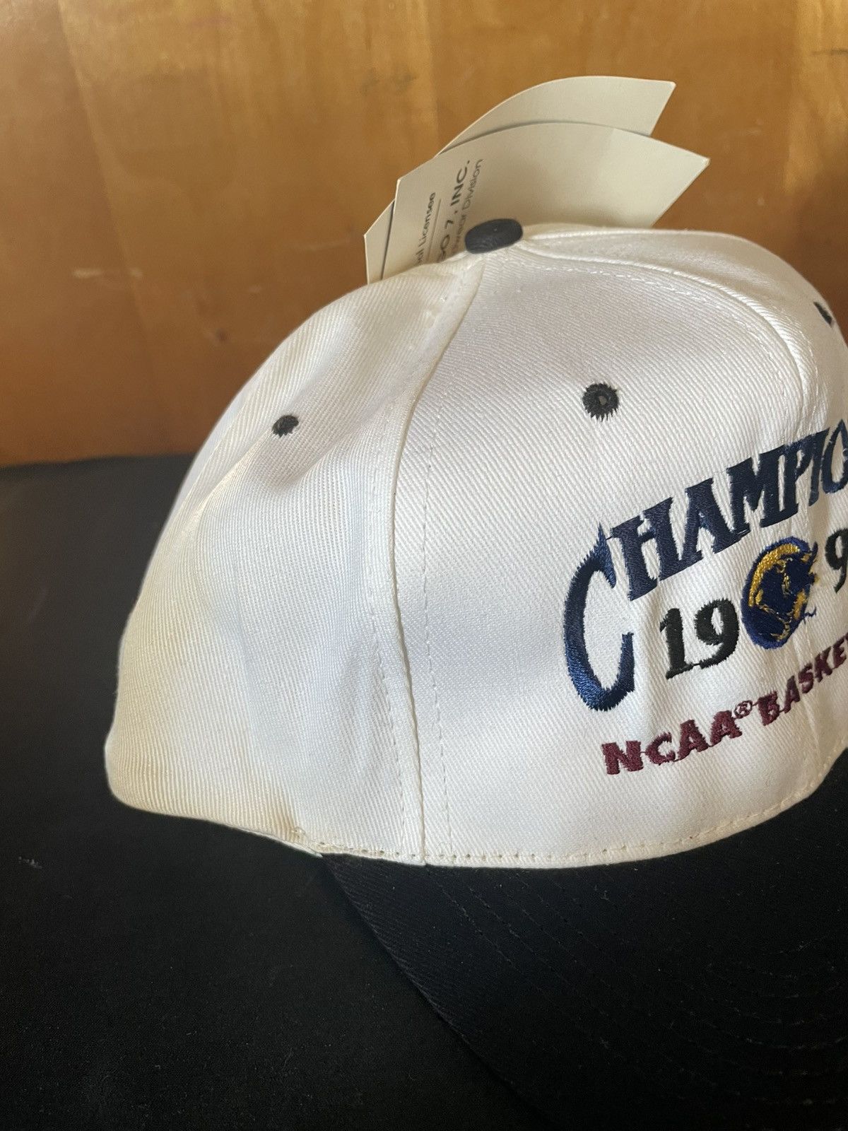 Logo 7 Vintage UCLA Bruins 1995 NCAA Champions Logo 7 Snapback Hat Size ONE SIZE - 3 Thumbnail