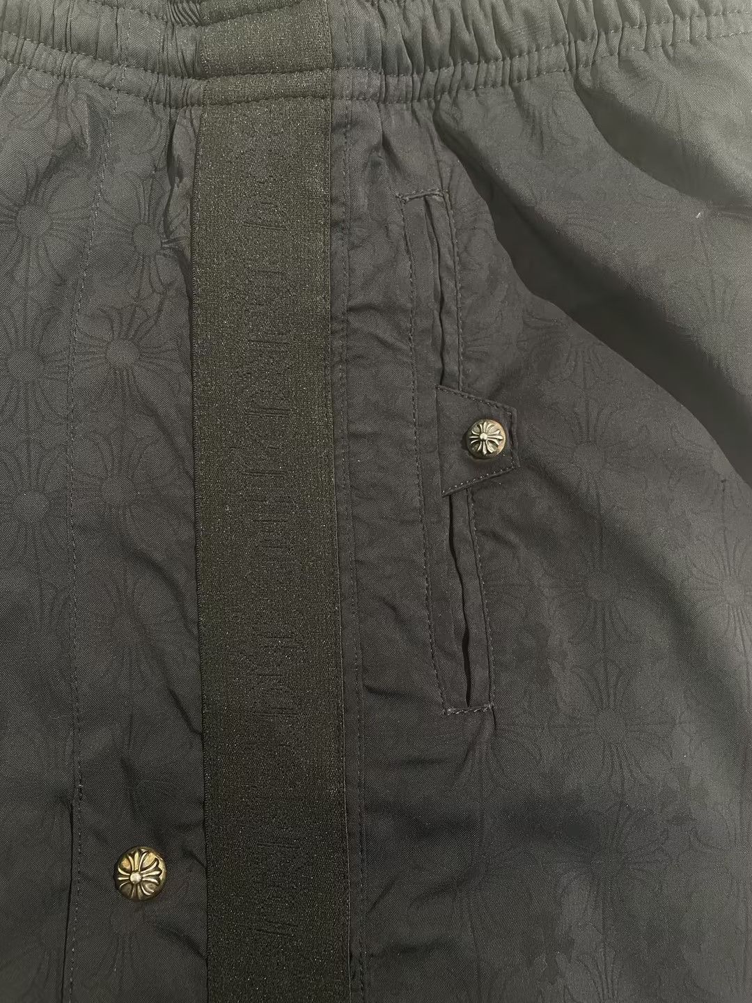 Chrome Hearts Chrome Hearts Cross Silver Buttons Horseshoe Track Pants Size US 39 - 6 Thumbnail