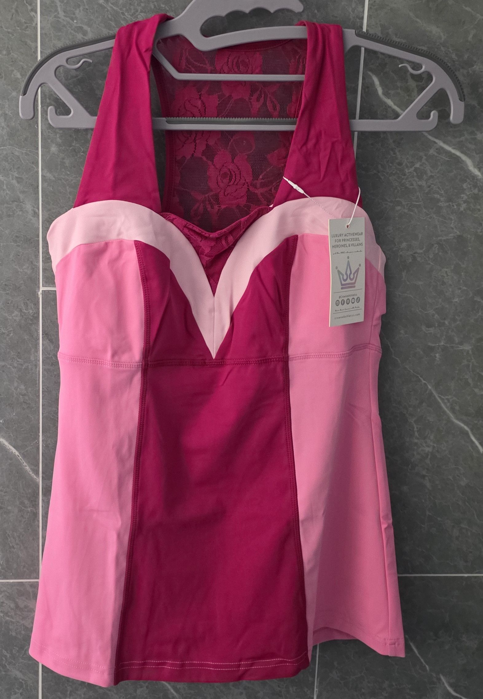 NWT Crowned Athletics Enchanted Rose Athletic Top Pink M