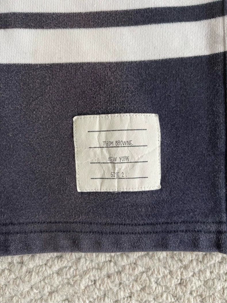 Thom Browne Thom browne Size 2 Dark blue four-striped sports shorts 25 Size US 28 / EU 44 - 5 Thumbnail