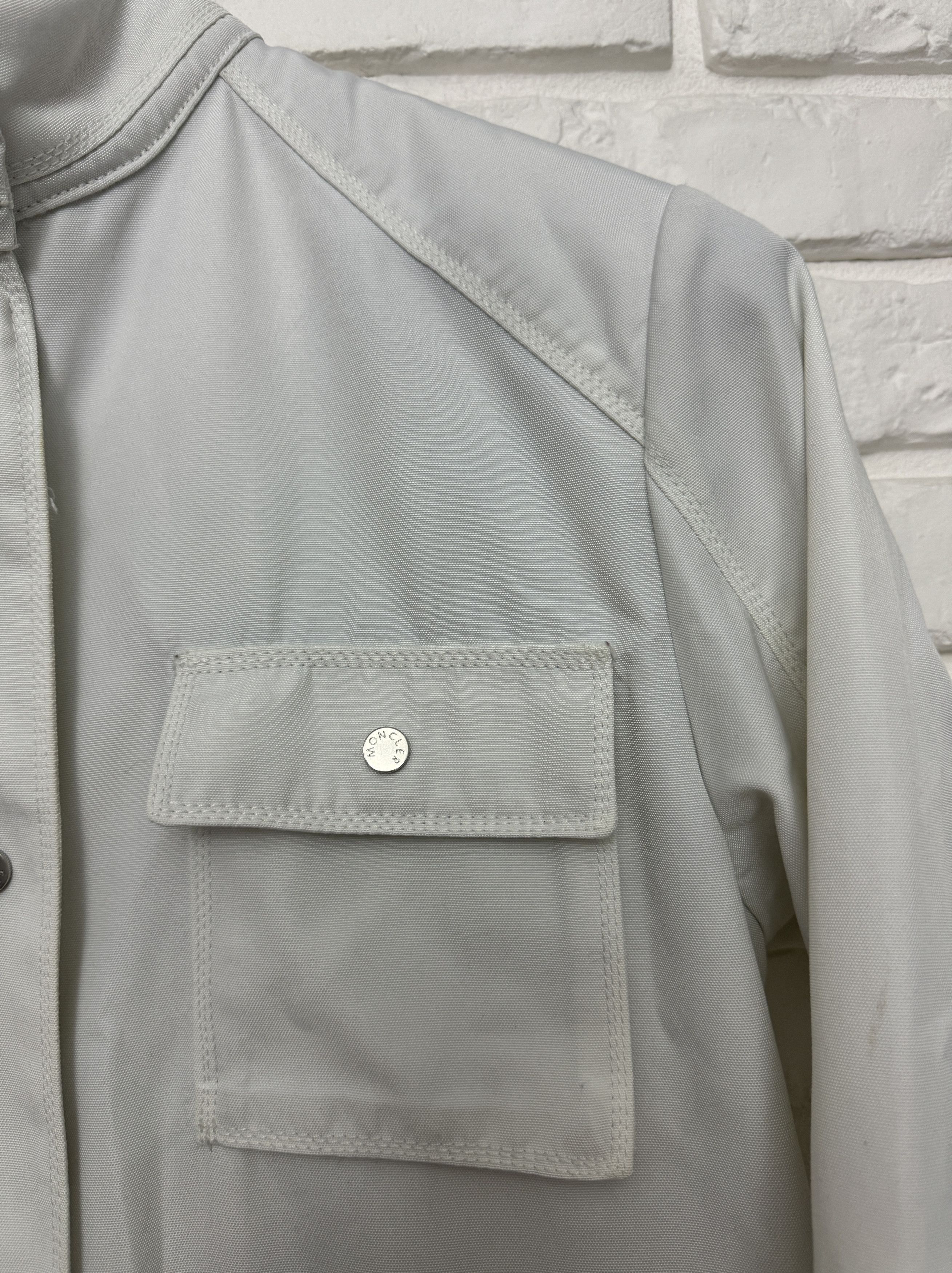 Moncler Moncler Light Jacket Zip Size 2 White Solid Size US S / EU 44-46 / 1 - 4 Thumbnail