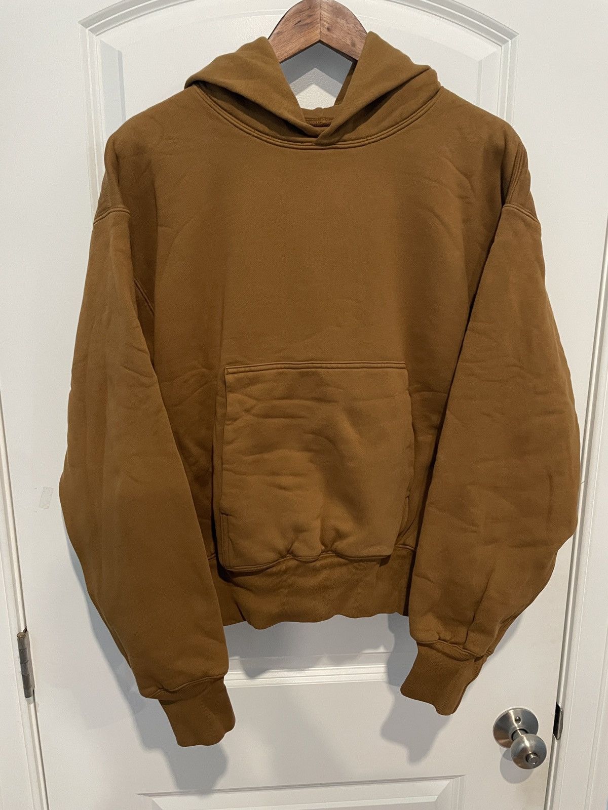 Balenciaga × Gap × Kanye West Yeezy Gap Perfect Hoodie Light Brown Size Medium Size US M / EU 48-50 / 2 - 1 Thumbnail