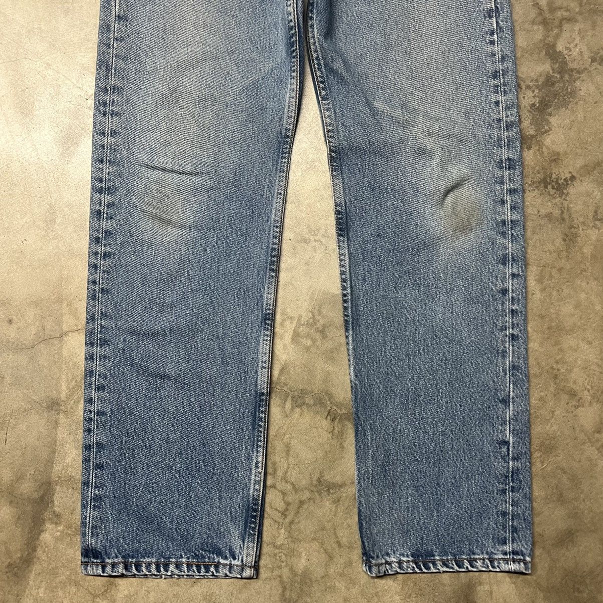 Levi's × Vintage Vintage 90’s Levi’s 501 🇺🇸 Straight-Leg Denim Jeans Size US 33 - 3 Thumbnail