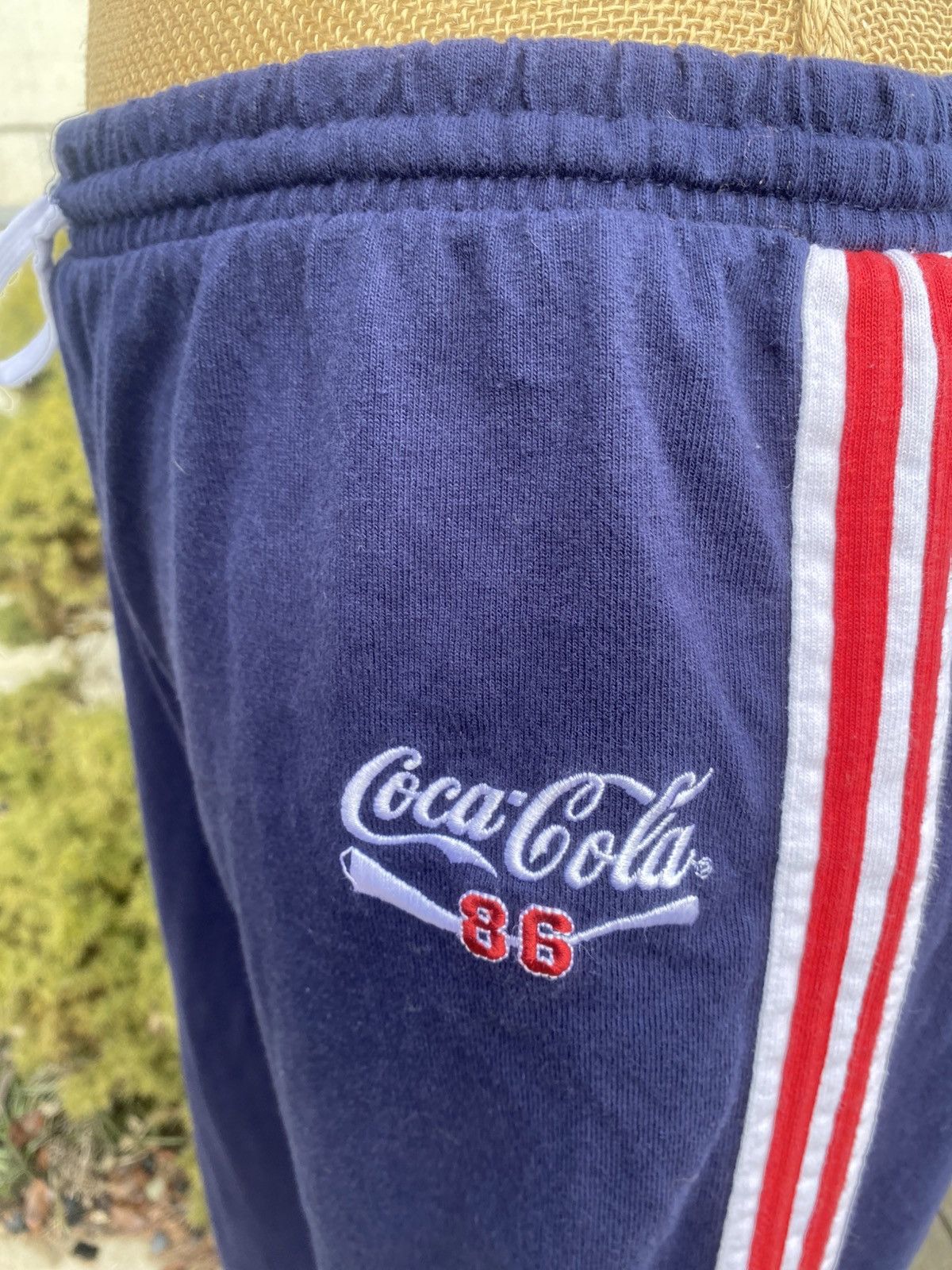 Coca Cola Vintage Coca-Cola 86 Women’s Red/White/Blue Sweatpants XL Size 28" / US 6 / IT 42 - 5 Thumbnail