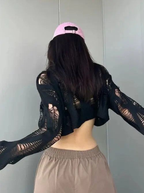 Japanese Brand × Vintage Women's cropped pullover Size ONE SIZE - 2 Thumbnail