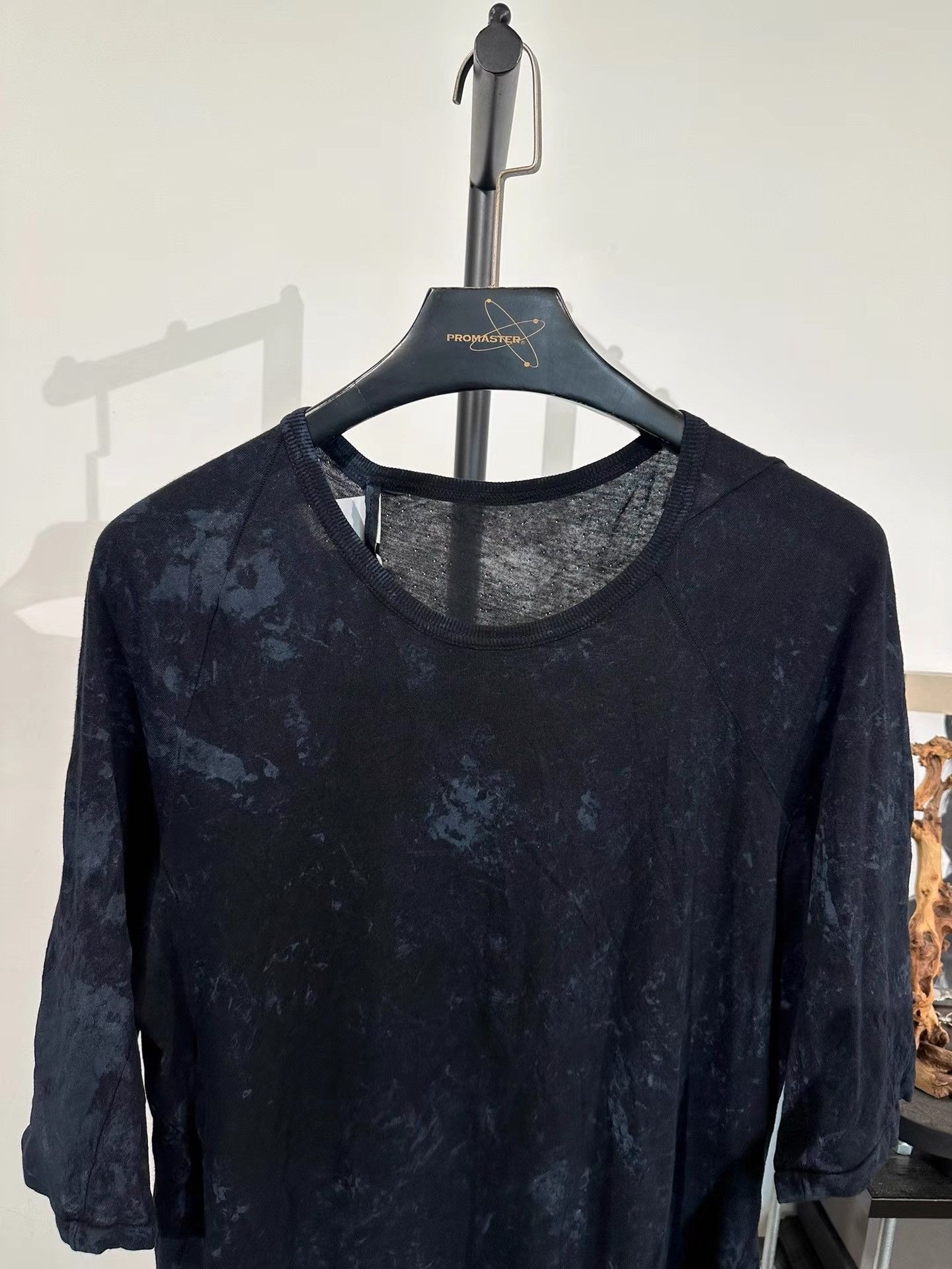 Boris Bidjan Saberi Boris Bidjan Saberi 11by BBS Dyed Vintage Short Sleeve K35 Size L / US 10 / IT 46 - 5 Thumbnail