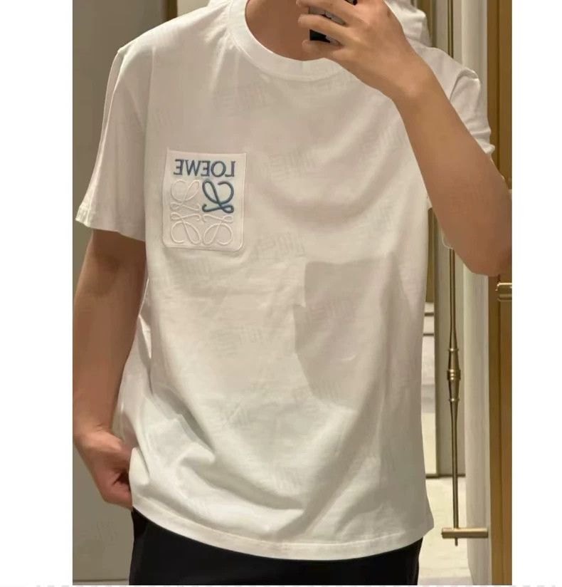 Loewe LOEWE Solid color Logo embroidered loose round neck turtle Size M / US 6-8 / IT 42-44 - 5 Thumbnail