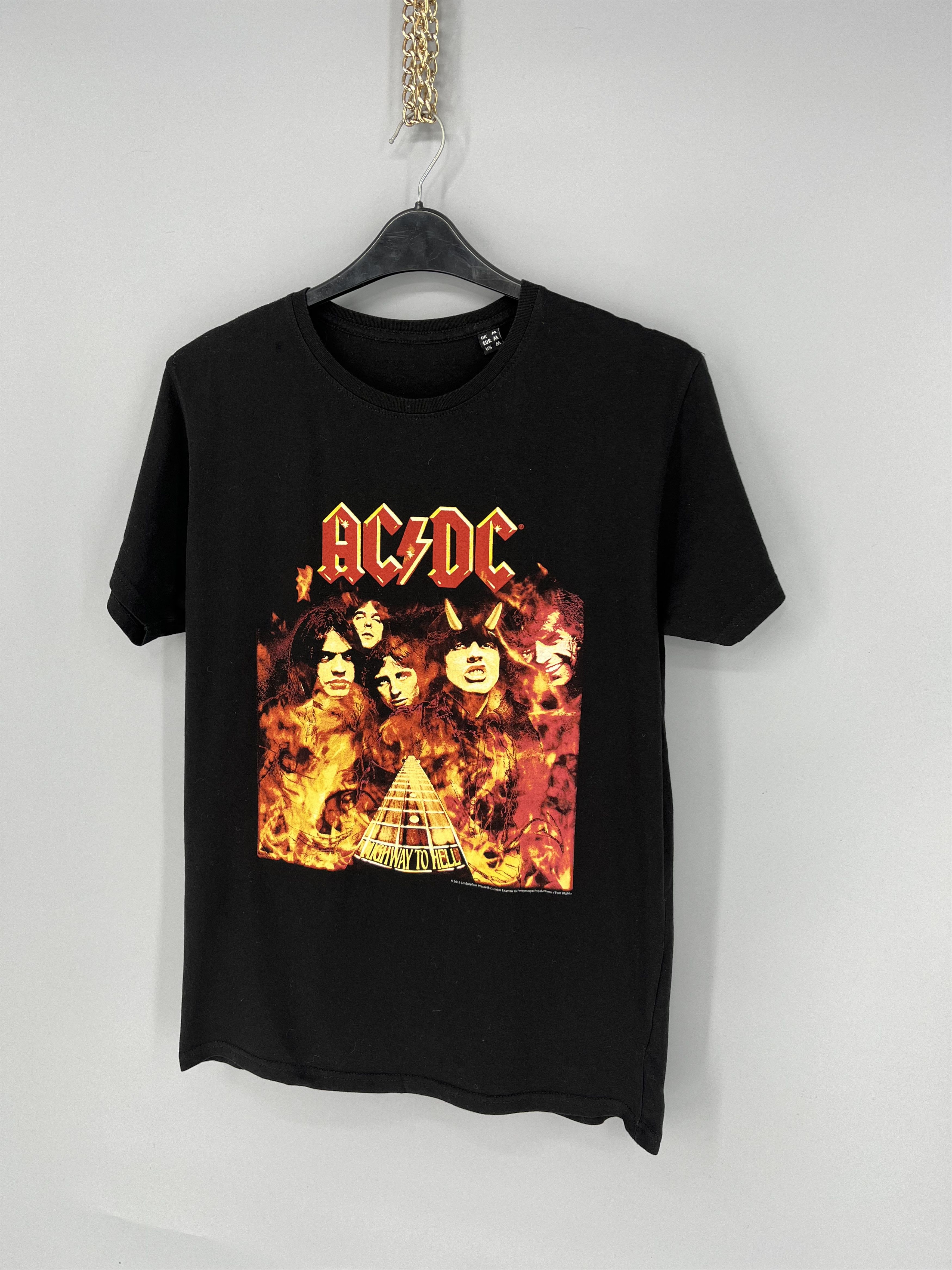 Band Tees Vintage Y2K Ac/Dc Highway To Hell World Tour BAND TEE Size US M / EU 48-50 / 2 - 3 Thumbnail