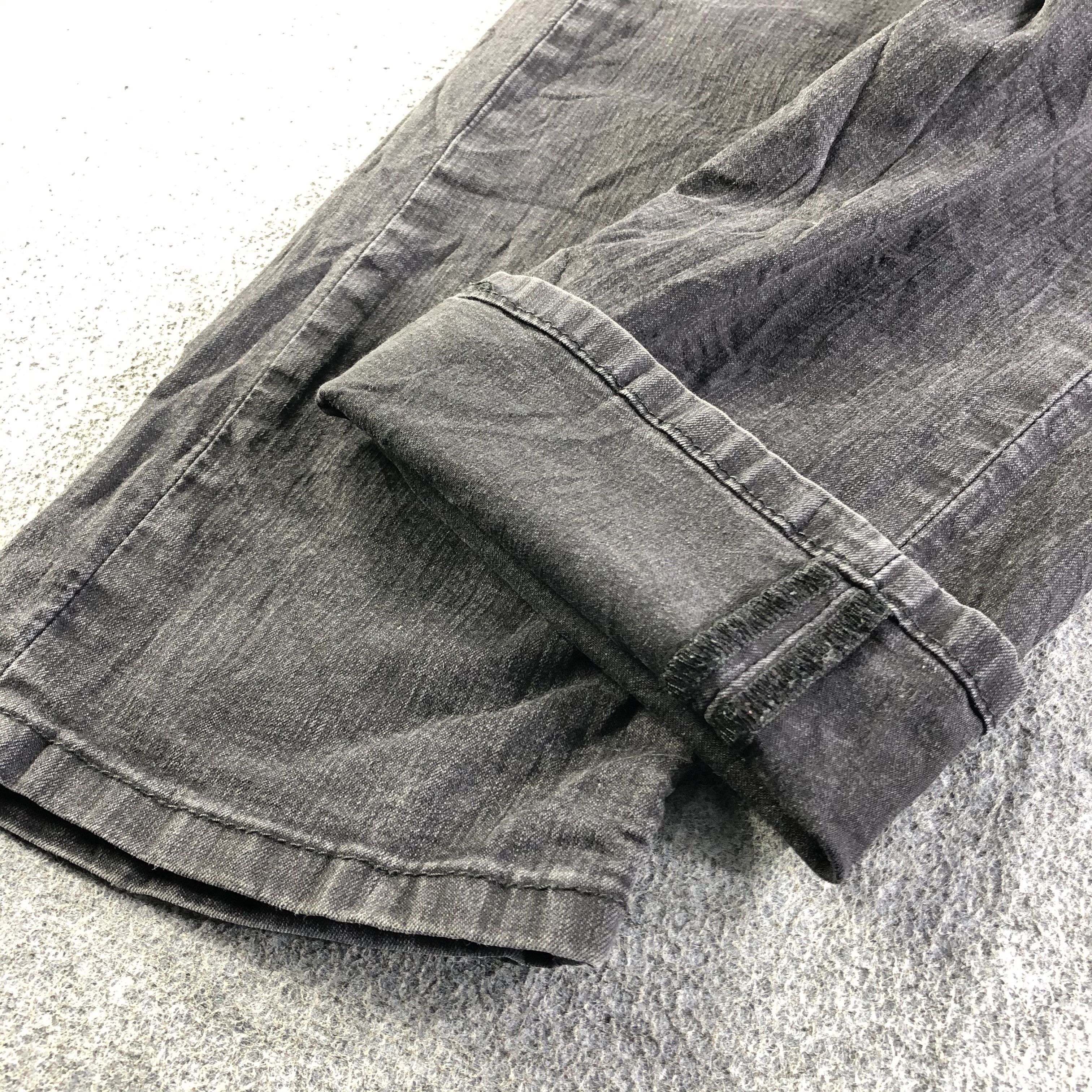 Levi's Vintage Levis 513 Jeans-J4118 Size US 33 - 6 Thumbnail