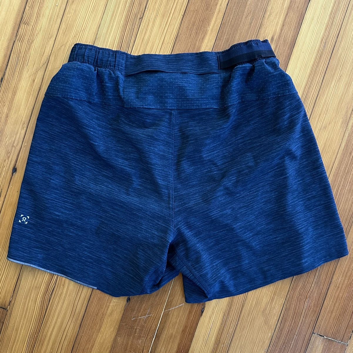 Lululemon Lululemon Surge Short 6” Size US 32 / EU 48 - 3 Thumbnail