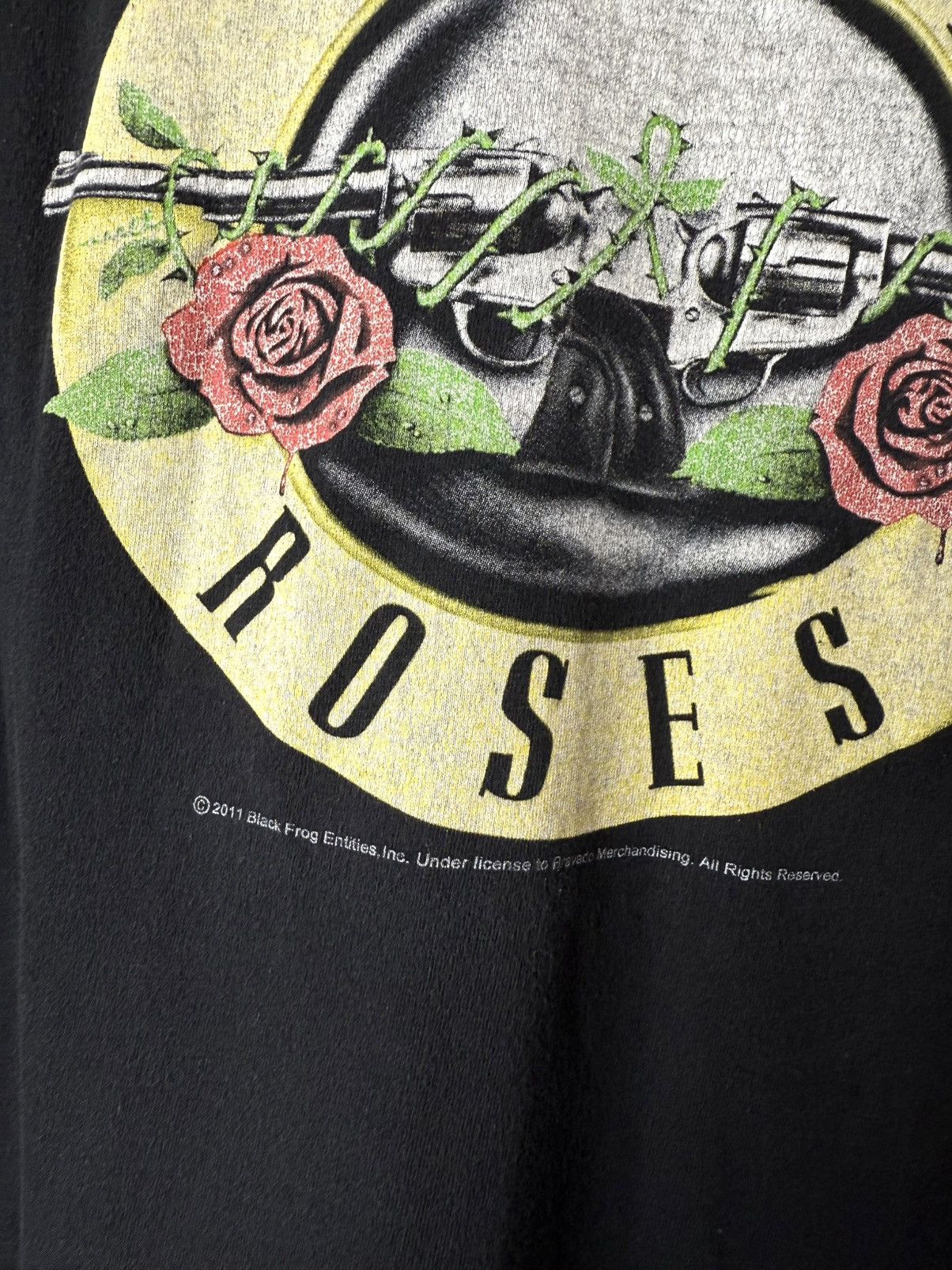 Guns N' Roses Vintage 2011 Guns N Roses Band Rock Tour T Shirt Size US XL / EU 56 / 4 - 3 Thumbnail