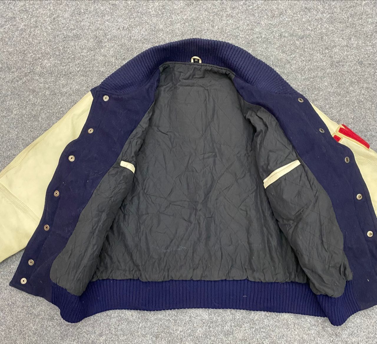 Japanese Brand 💥Best Offer💥Vintage Hot Legs Meiji Univ. Varsity Jacket Size US L / EU 52-54 / 3 - 3 Thumbnail