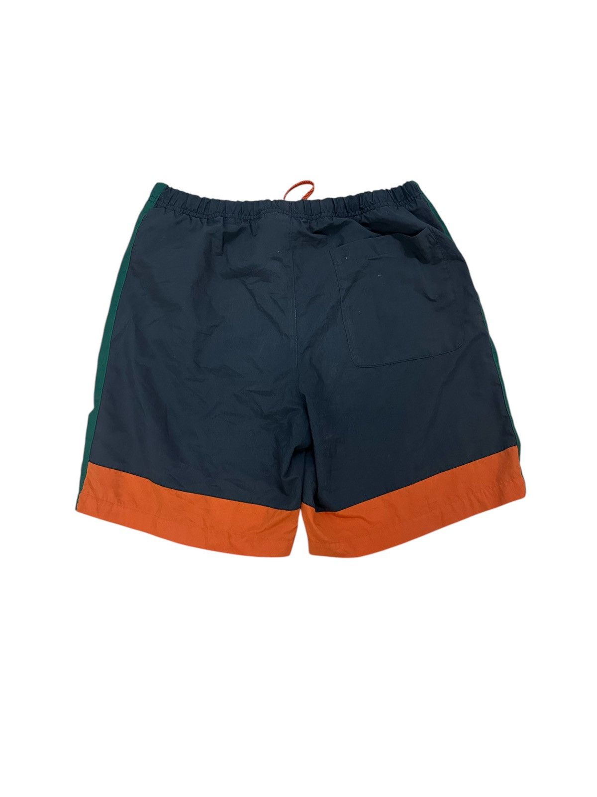 Beauty Beast × Nike × Vintage Vintage 90’s Nike Multi Colour Nylon Shorts Size US 34 / EU 50 - 2 Thumbnail