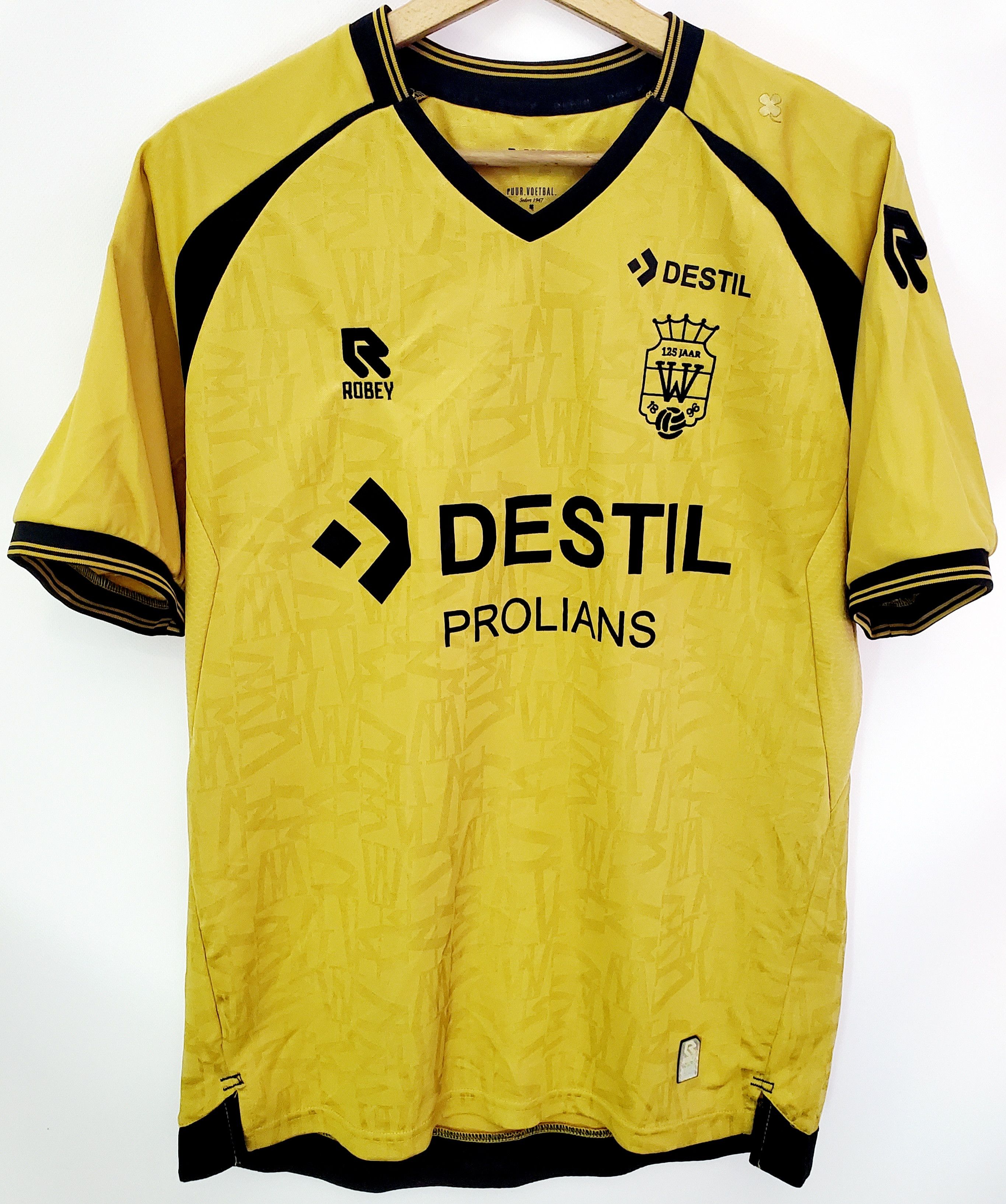 Other Willem II Third football 2021 - 2022 Jersey Robey 125 Year L Size US L / EU 52-54 / 3 - 1 Thumbnail