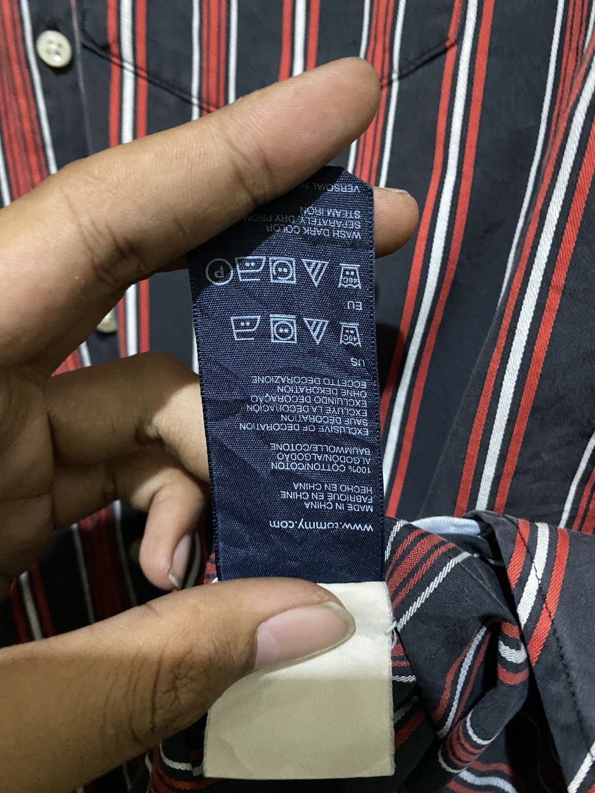 Tommy Hilfiger Shirts Tommy Hilfiger Size L Size US L / EU 52-54 / 3 - 3 Thumbnail