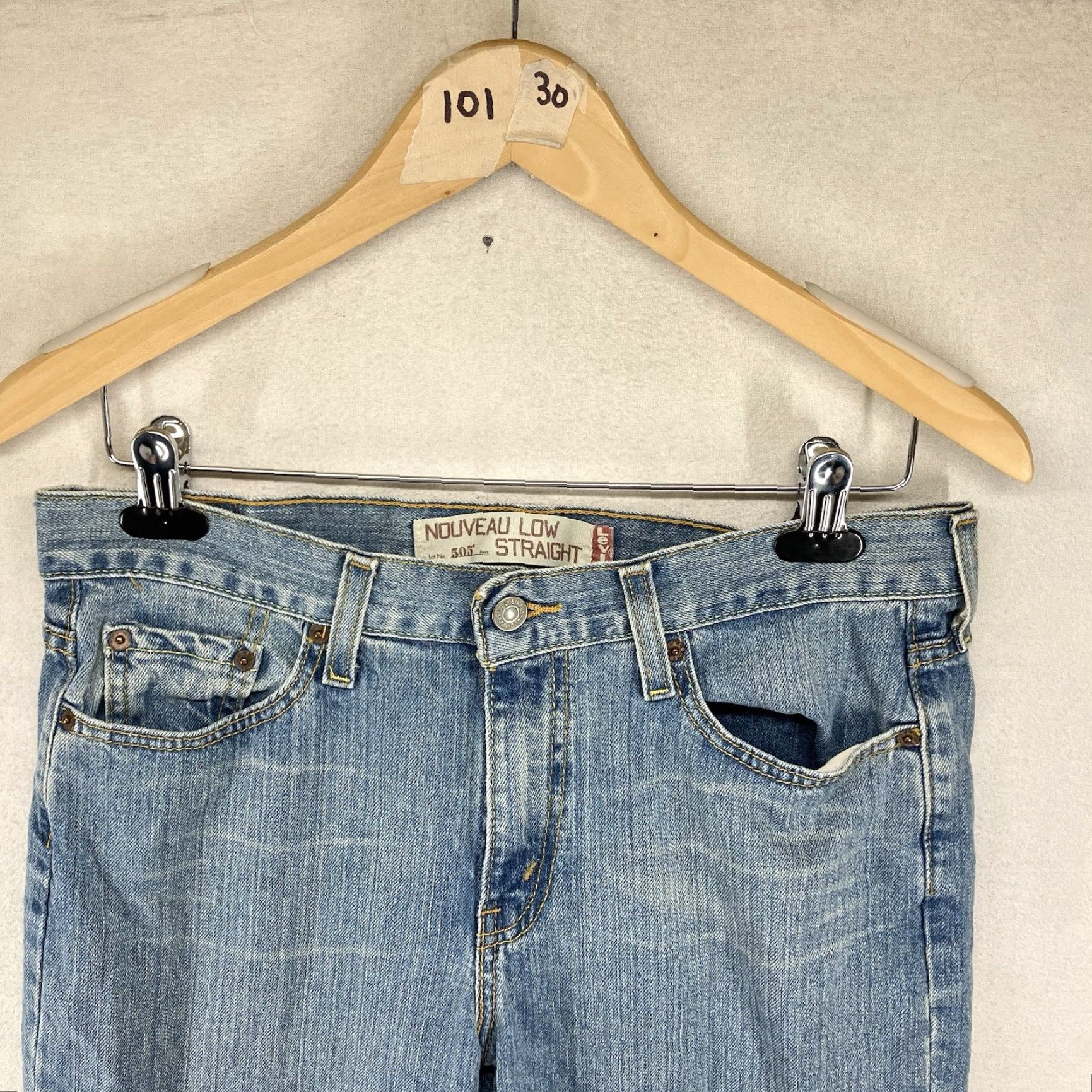 Levi's VINTAGE Levi’s 505 Women Jeans 10 Straight Distressed Slouch 29in Blue 90s Bohemian festival Hippie Retro Regular Fit Mens Womens Girls Boys Size 32" / US 10 / IT 46 - 4 Thumbnail