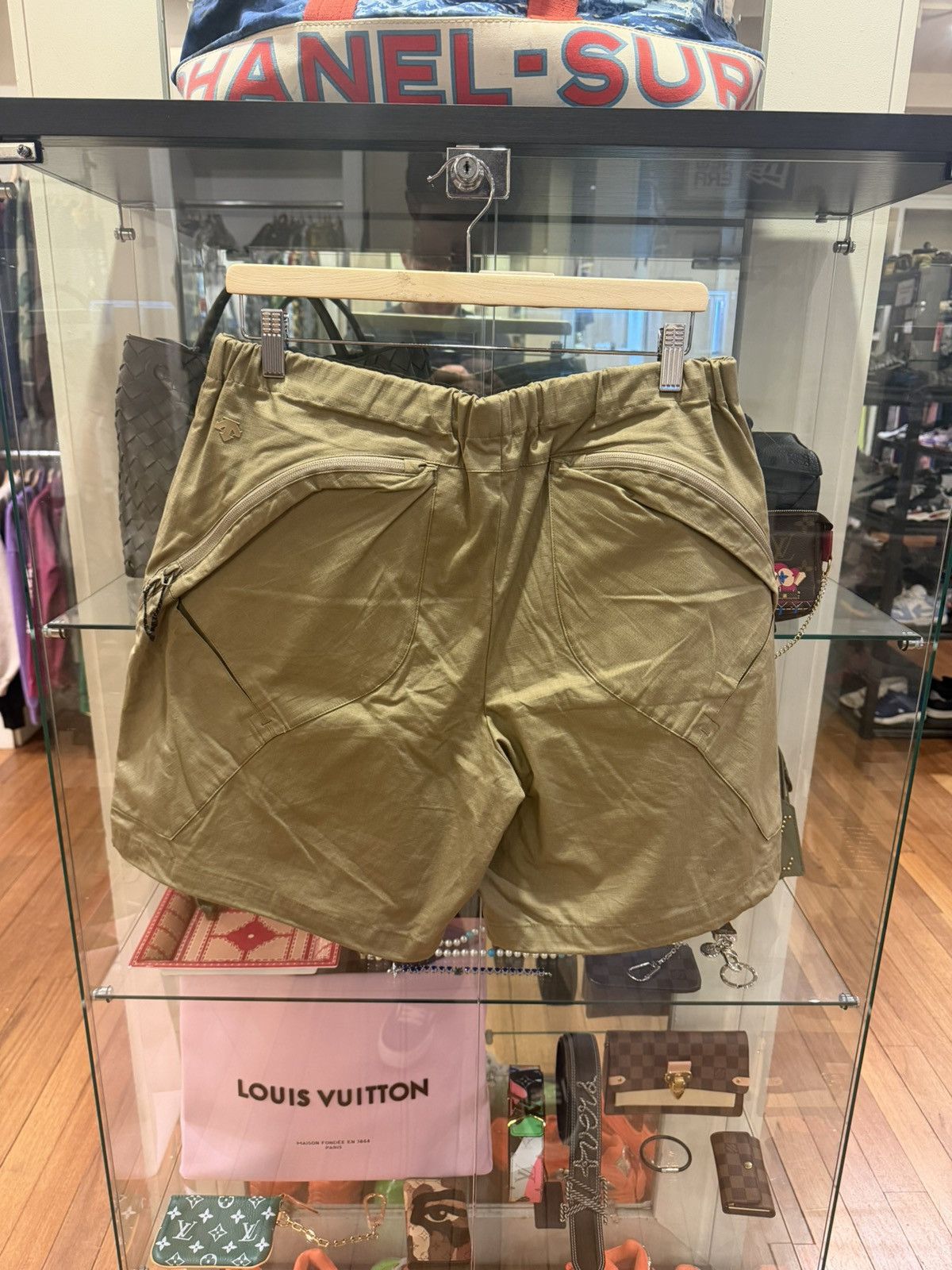 Descente Descente DDD Cargo Shorts - Khaki Size US 34 / EU 50 - 2 Thumbnail
