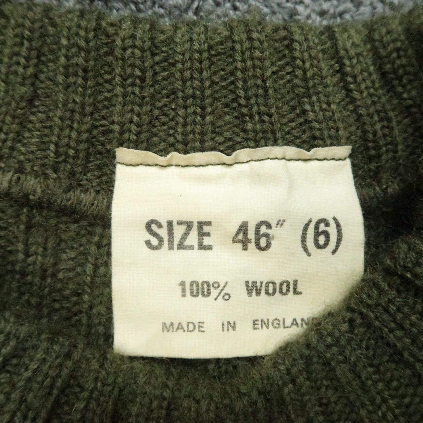 Commando VINTAGE USMC Sweater Men Small Green Wool Crew Neck Long Sleeve Jumper Pullover Winter Fall Spring All Seasons Mens S Green Wool USMC Sweater VTG Mens Size US S / EU 44-46 / 1 - 4 Thumbnail
