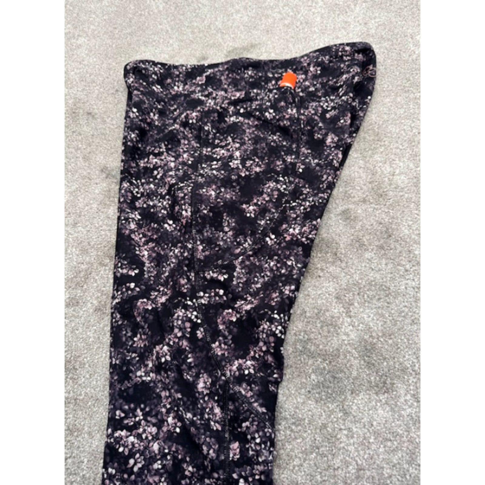 Vintage Calia by Carrie Underwood Leggings Women's Large Floral Pocket CALIA Leggings Black Floral 90s? 6277 Size 36" / US 14 / IT 50 - 5 Thumbnail