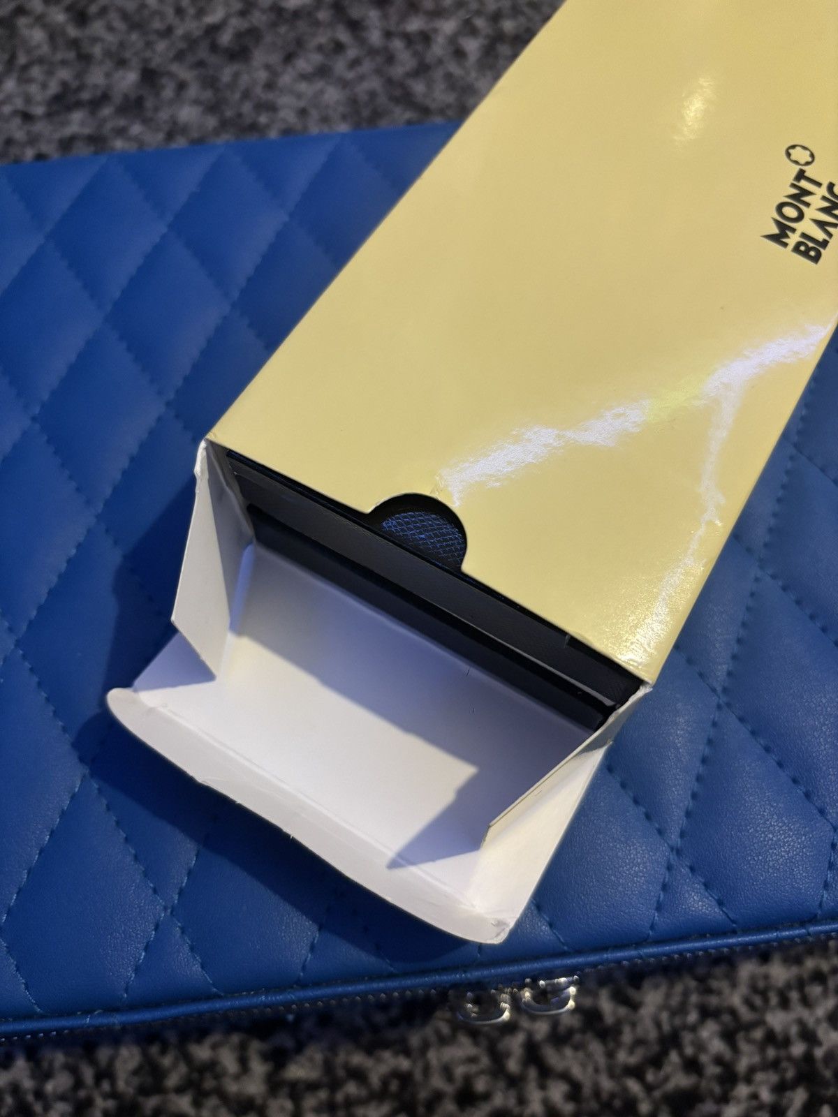 Montblanc Montblanc Le Petit Prince Rollerball Pen – New in Box Size ONE SIZE - 14 Thumbnail
