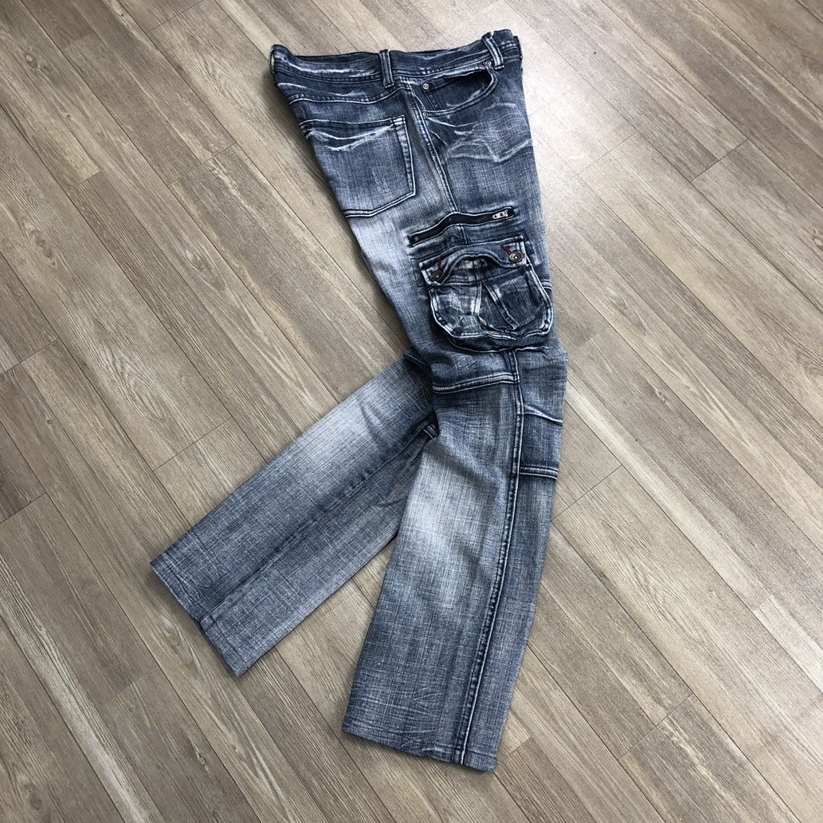 If Six Was Nine × In The Attic × Le Grande Bleu (L.G.B.) 2000s In The Attic Homme Distressed Bondage Cargo Jeans Y2K Size US 28 / EU 44 - 16 Thumbnail