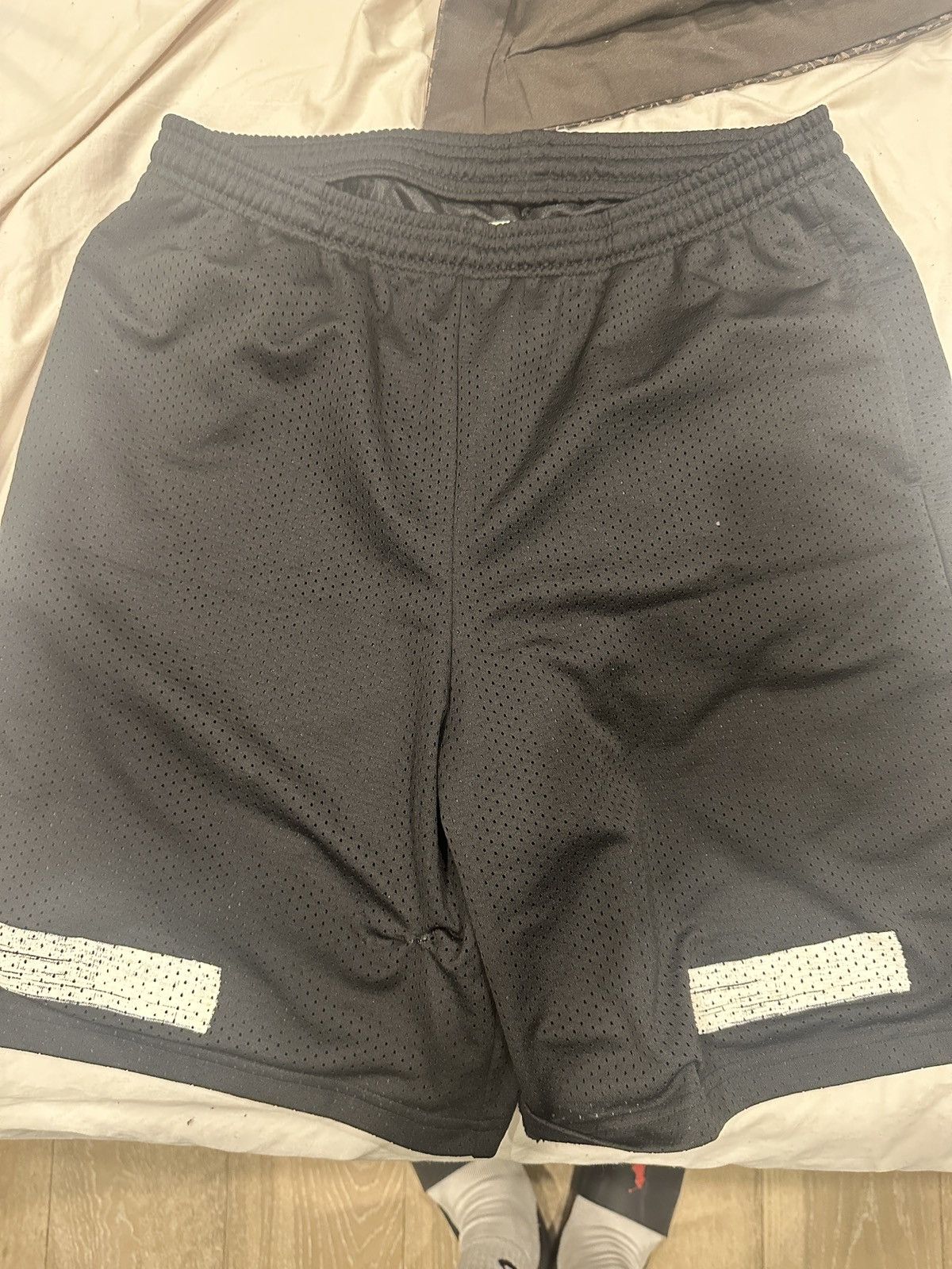 Off-White Off White striped diagonal shorts Size US 36 / EU 52 - 3 Thumbnail