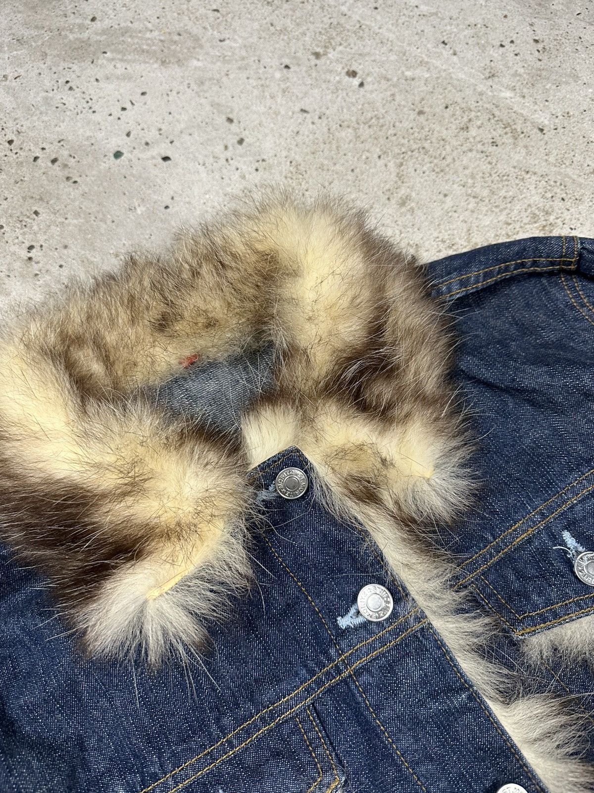 If Six Was Nine Vintage Y2K Real Fur Denim Trucker Jacket Jeans Archive Trim Size US M / EU 48-50 / 2 - 9 Thumbnail