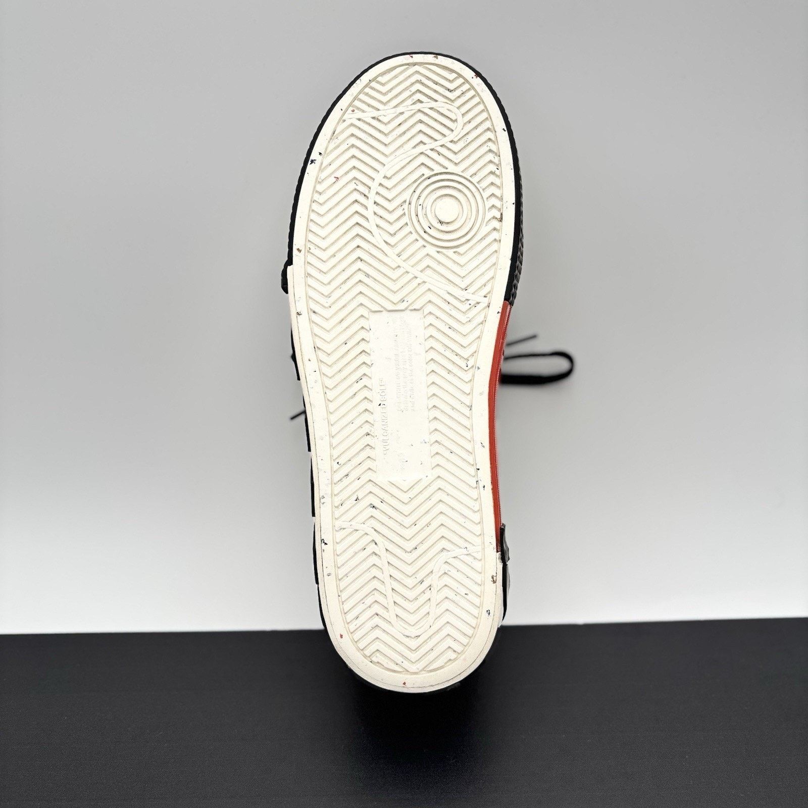 Off-White Off-White Vulc Sneaker ' Canvas White, Black ' | GOOD COND! Size US 8 / EU 41 - 8 Thumbnail