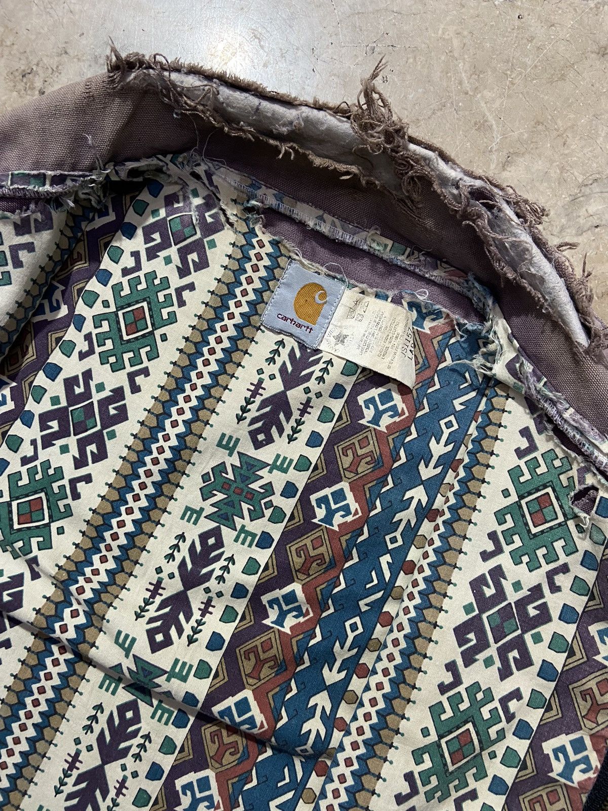 Carhartt [Rare] 1990s Carhartt Damson Western Aztec Santa Fe Jacket Size US M / EU 48-50 / 2 - 10 Thumbnail