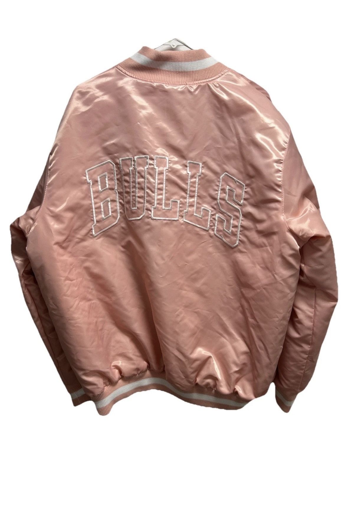 Starter Pink satin chicago bulls starter jacket Size US XXL / EU 58 / 5 - 2 Thumbnail