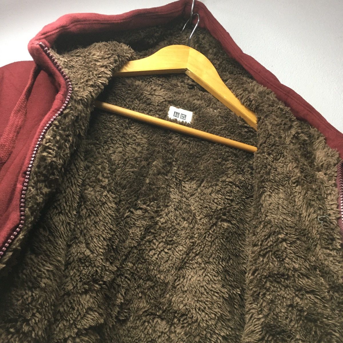Uniqlo Crazy Uniqlo Fur Lined Zip Up Hoodie Size US XL / EU 56 / 4 - 13 Thumbnail