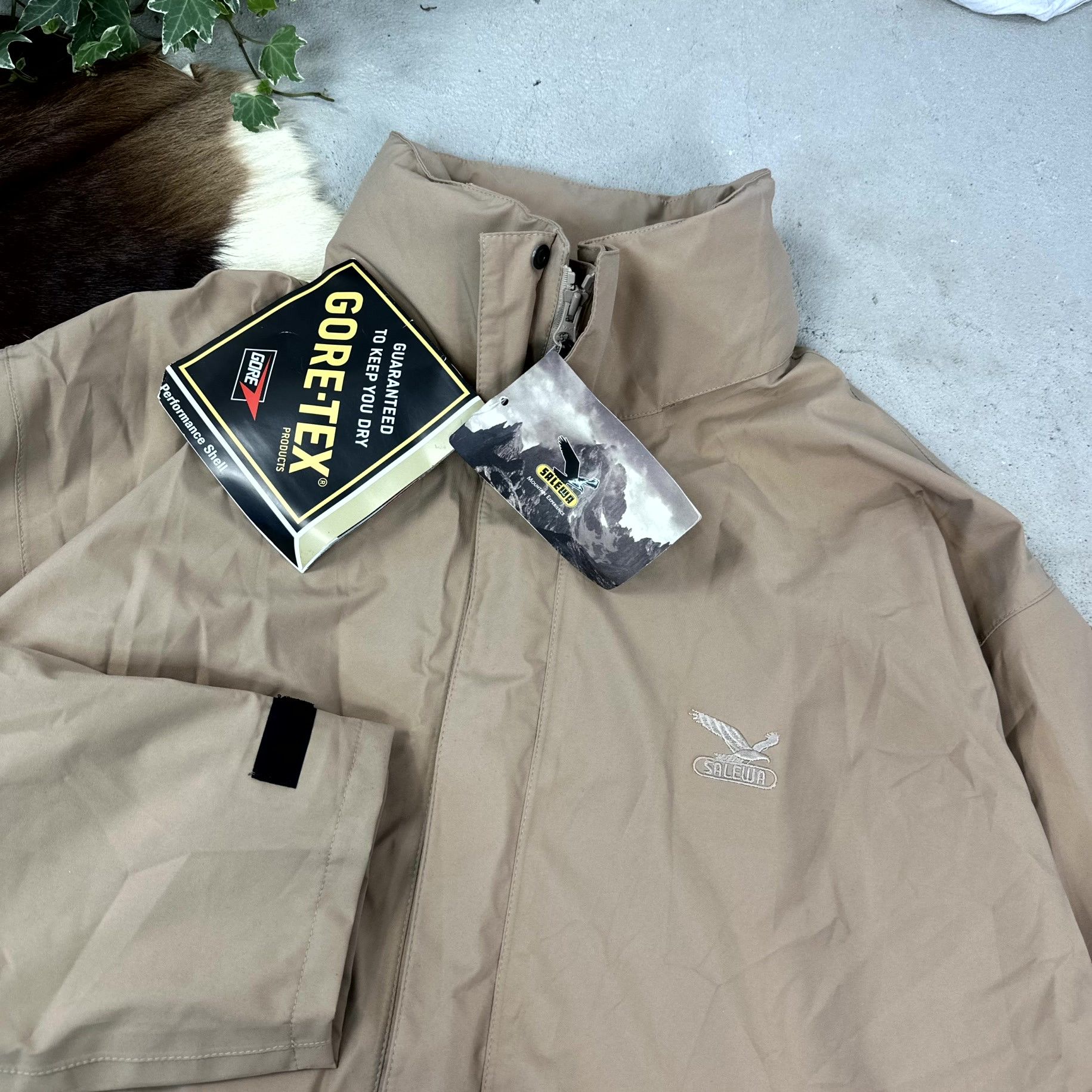 Goretex × SALEWA Salewa Gore-Tex BNWT 2XL jacket Size US XXL / EU 58 / 5 - 3 Thumbnail