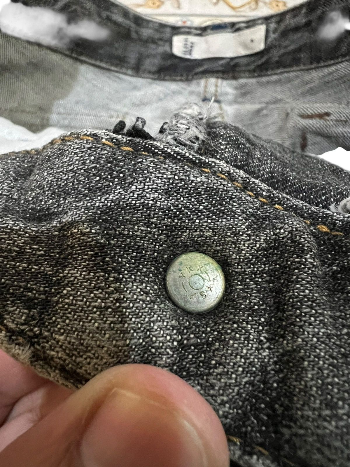 Japanese Brand Vintage Japanese Brand Global Work Bondage Distress Jean Size US 30 / EU 46 - 9 Thumbnail