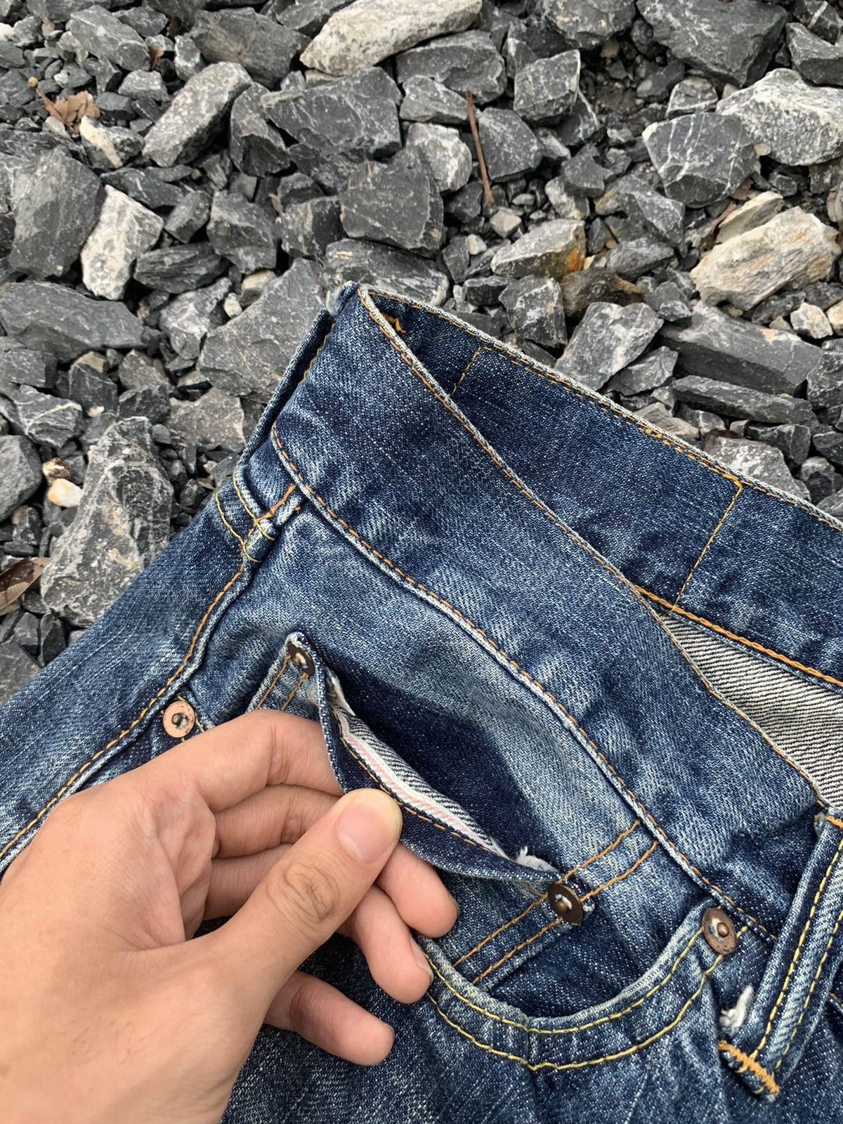 Japanese Brand ACOUSTIC SELVEDGE BUTTON FLY JAPANESE FADED DISTRESSED DENIM Size US 36 / EU 52 - 11 Thumbnail