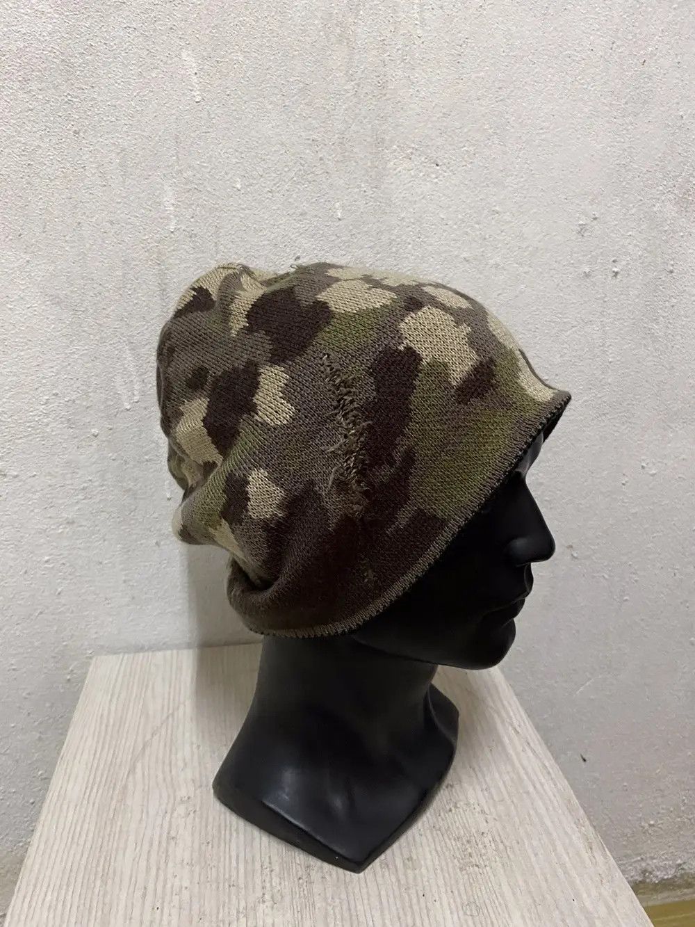 Vintage Vintage Military Design Overprint Beanie Hat Size ONE SIZE - 3 Thumbnail