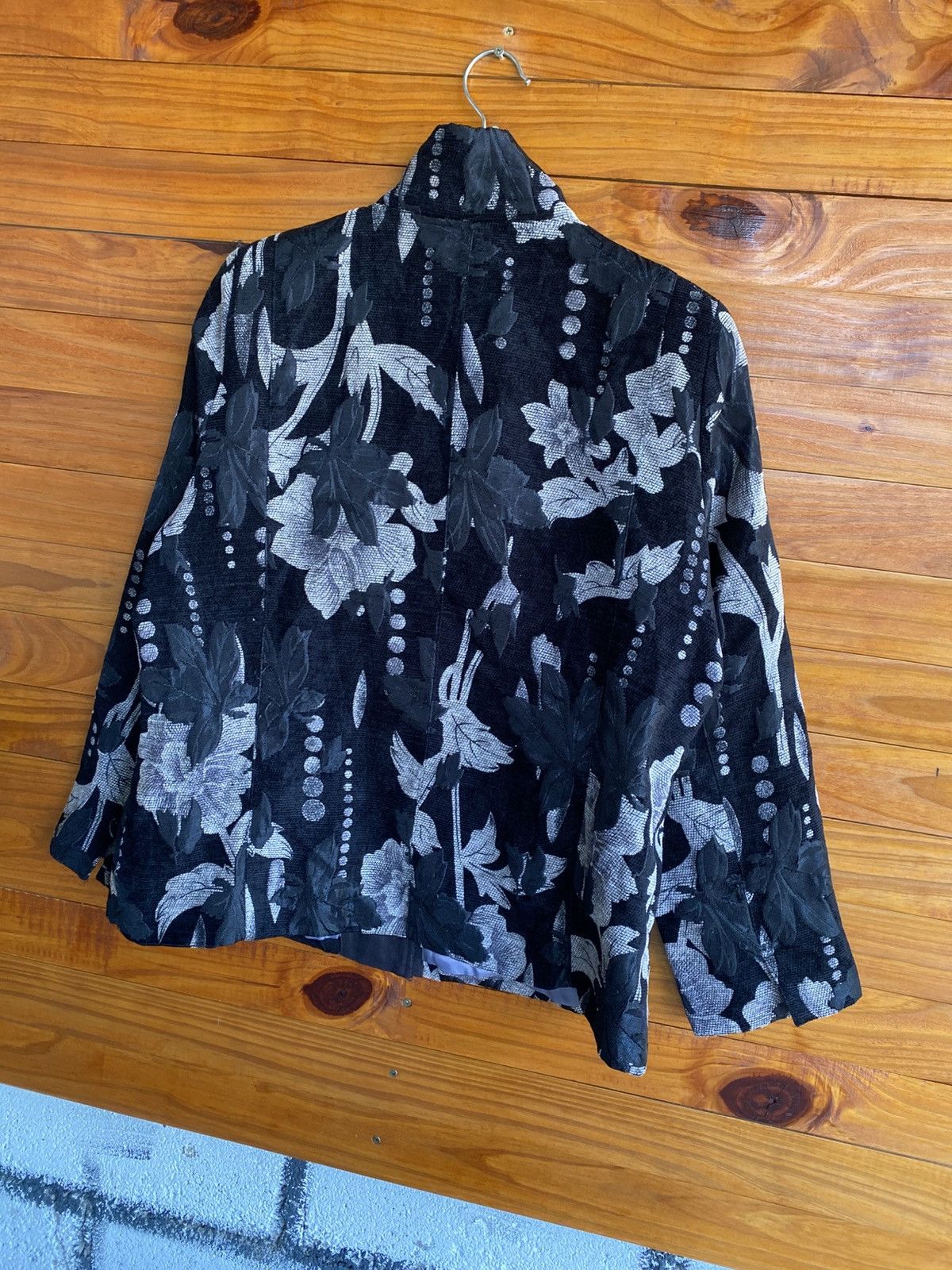 Japanese Brand Yoshiyuki Yama Women’s Black & Silver Floral Jacket Japan Size L / US 10 / IT 46 - 10 Thumbnail