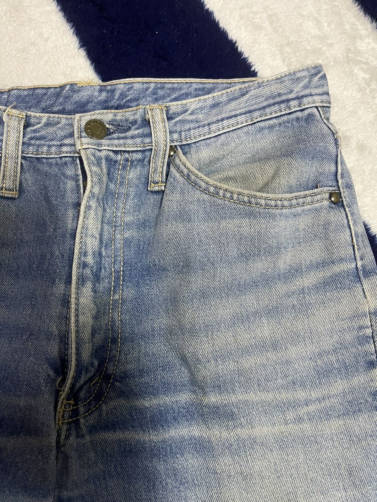 Jean × Vintage Blue Mountain Vintage Jeans (15) Size US 29 - 12 Thumbnail