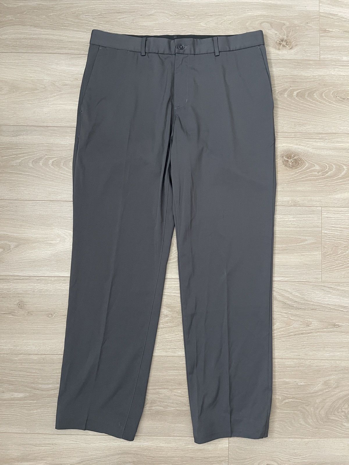 Nike Nike golf pants 34/32 Size US 34 / EU 50 - 1 Thumbnail