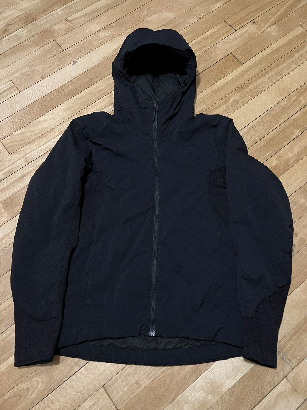 Arc'Teryx Veilance ARC'TERYX VEILANCE MIONN IS COMP HOODY | Grailed