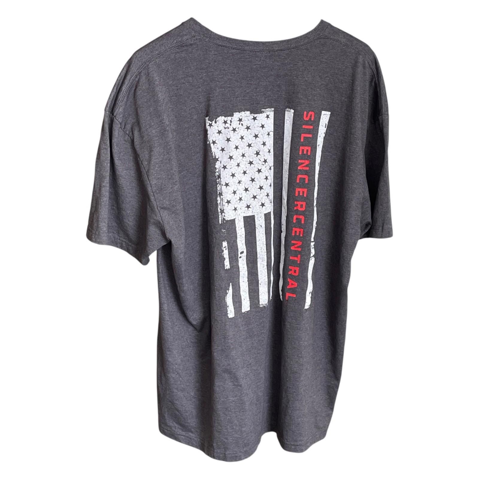 Gildan Silencer Central Graphic T-Shirt Mens 2XL Flag Tee CLEAN! Size US L / EU 52-54 / 3 - 1 Thumbnail