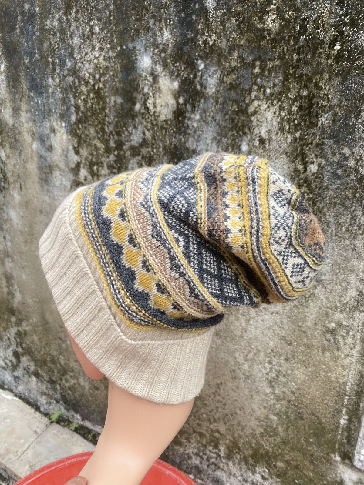 CABANE de ZUCCa Cabane De Zucca Knitted Winter Hat Size ONE SIZE - 4 Thumbnail