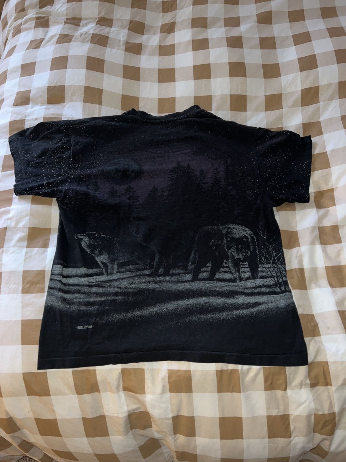 Vintage Vintage 1990s full art wolf T Shirt Size US L / EU 52-54 / 3 - 2 Thumbnail