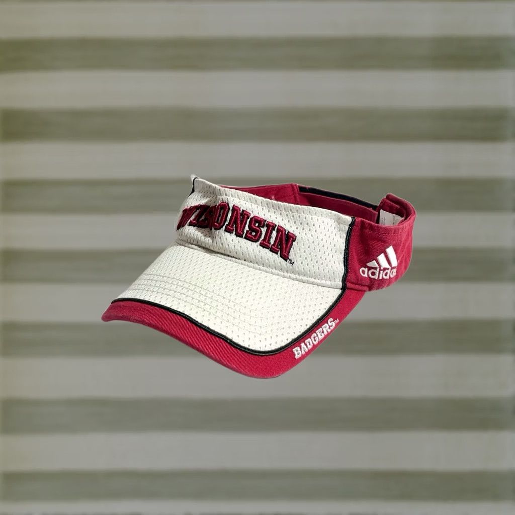 Adidas Wisconsin Badgers Adidas Visor Sun Hat Golf Tennis Beach Cap Adjustable Men One Size Red White Visor Beach Adjustable Women? Size ONE SIZE - 1 Thumbnail