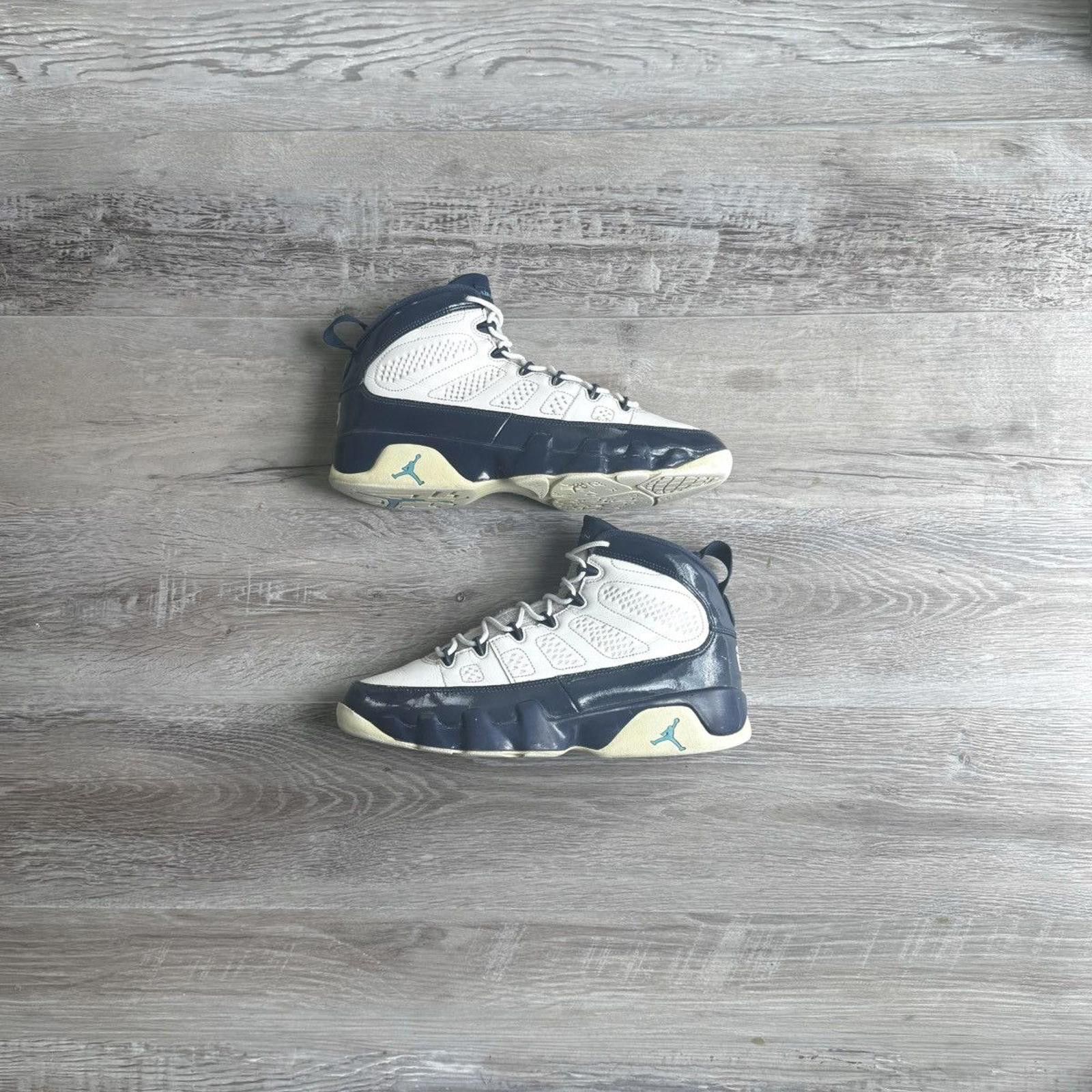 NIKE • JORDAN Retro 2019 Pearl Blue